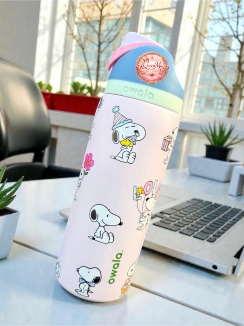 Pink 32 oz Water Bottle Peanuts Stainless Snoopy & Friends